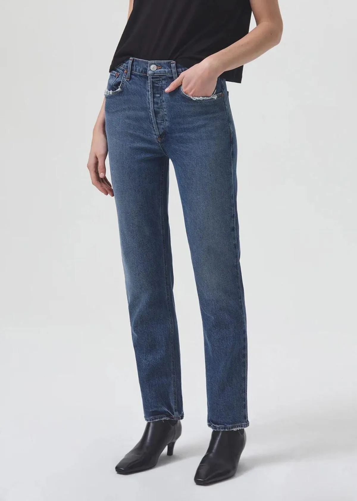 AGOLDE Riley Long High Rise Straight Jean - Pose