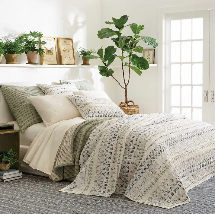 Hawthorn Neutral Sham