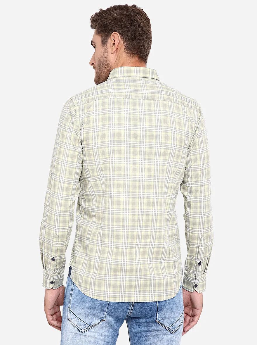 Light Green Checked Slim Fit Casual Shirt | JadeBlue