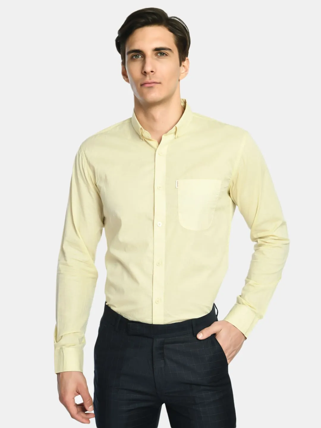 Men's Lemon Yellow Solid Cotton Spread Collar Shirt