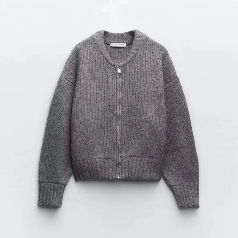 Nicole - Knitted cardigan with zipper