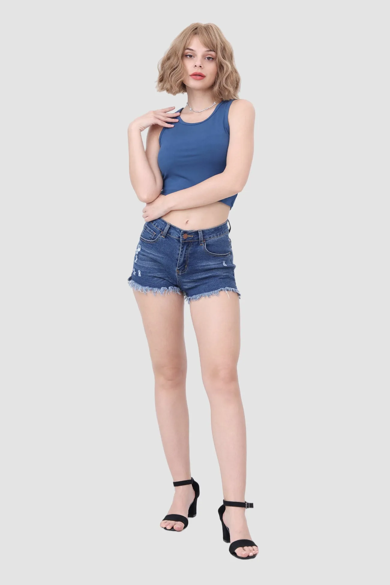 Sleeveless Slim Crop Top