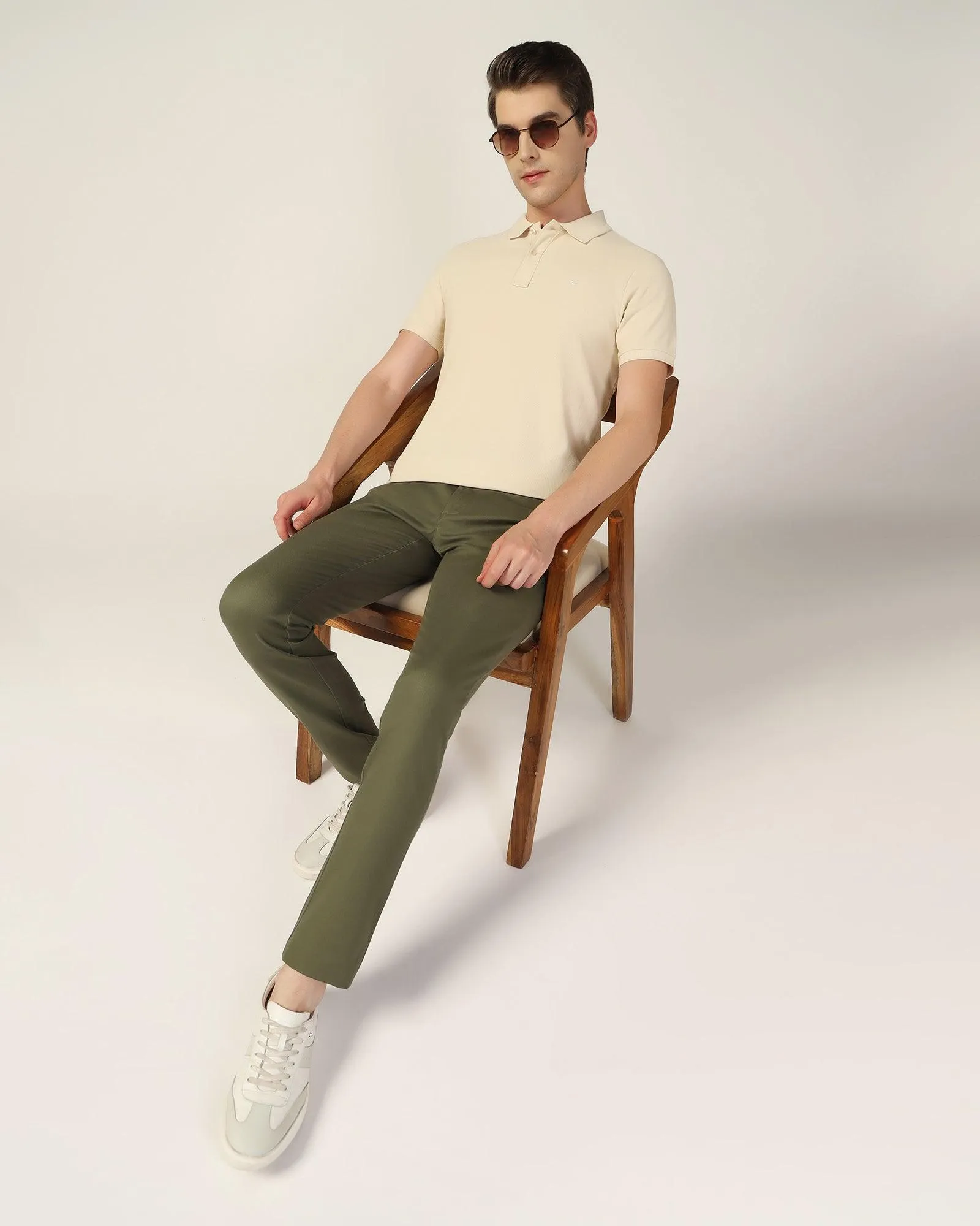 Slim Fit B-91 Casual Olive Solid Khakis - Mint